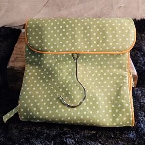 🌹 Once Upon a Rose Hanging Travel Makeup Bag